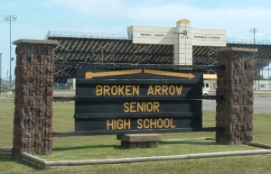 Broken_Arrow_Senior_High_School_(sign)